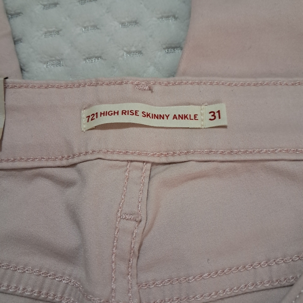 Levi's Jeans Women Skinny  size 12 Lt Pink - Picture 7 of 9